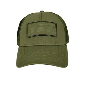 YETI Logo Mid Pro Trucker Hat in Olive